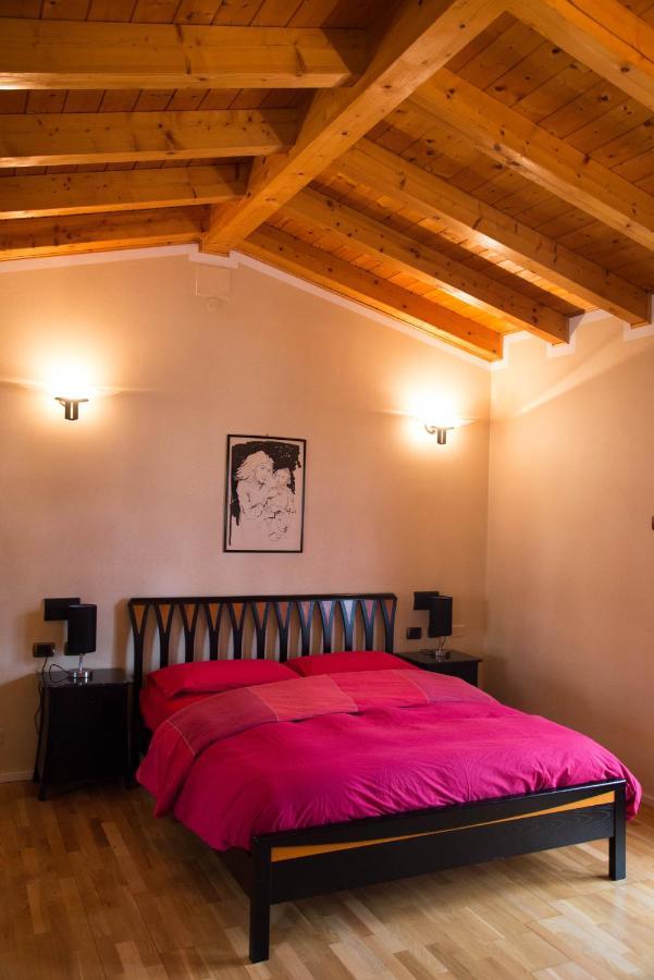 Guesthouse "Villa Tamas" Limone sul Garda Eksteriør bilde