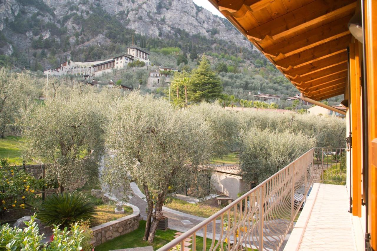 Guesthouse "Villa Tamas" Limone sul Garda Eksteriør bilde